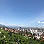 Harmony - Panoramic View & Free Parking 塞拉耶佛