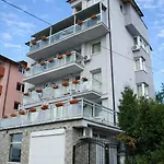 Harmony - Panoramic View & Free Parking Πανσιόν 4*