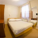 Harmony - Panoramic View & Free Parking 招待所 4*