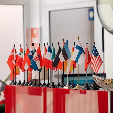 Harmony - Panoramic View & Free Parking ゲストハウス サラエヴォ