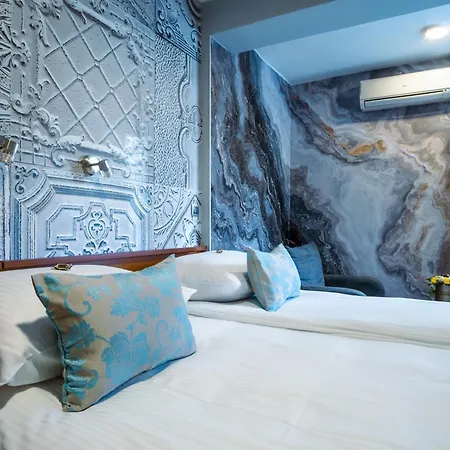 Harmony - Panoramic View & Free Parking Pensionat 3*