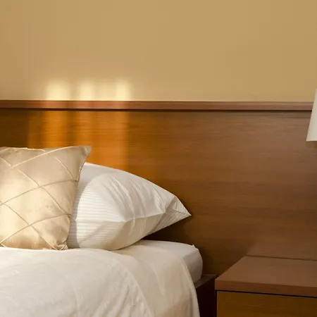 Πανσιόν Harmony - Panoramic View & Free Parking 4*