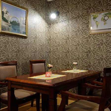 ゲストハウス Harmony - Panoramic View & Free Parking サラエヴォ