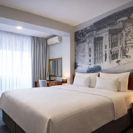 Πανσιόν Harmony - Panoramic View & Free Parking 4*
