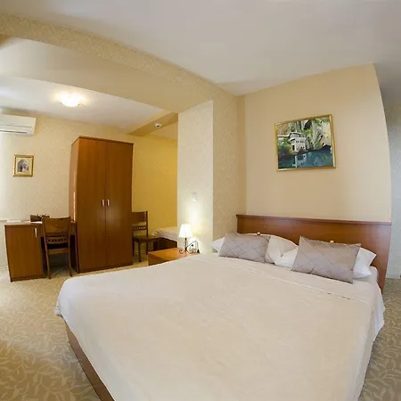 Harmony - Panoramic View & Free Parking Pensionat SJJ
