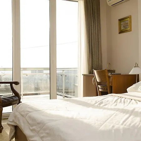 Harmony - Panoramic View & Free Parking בית הארחה