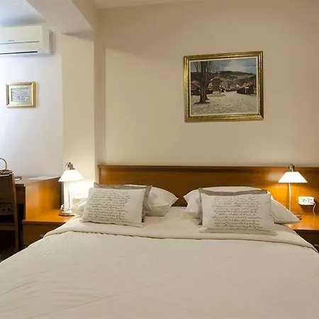 Harmony - Panoramic View & Free Parking Pensionat SJJ