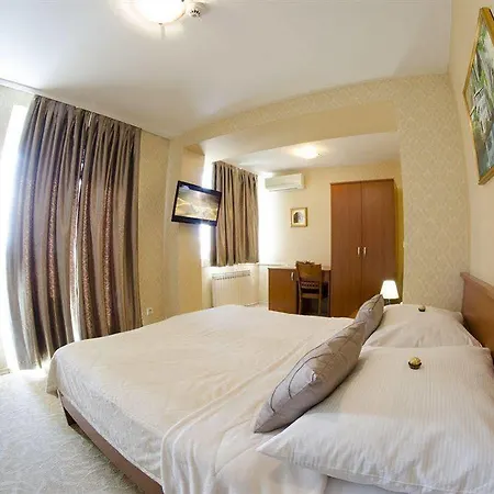 Harmony - Panoramic View & Free Parking בית הארחה