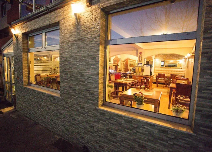 ゲストハウス Harmony - Panoramic View & Free Parking サラエヴォ