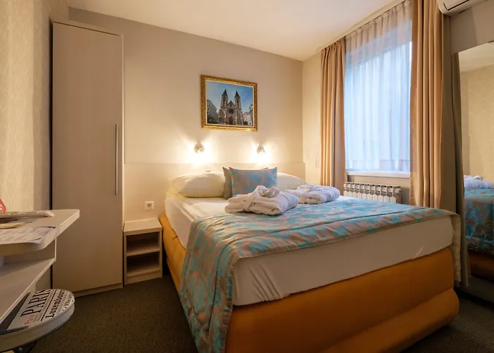 Harmony - Panoramic View & Free Parking Guest house